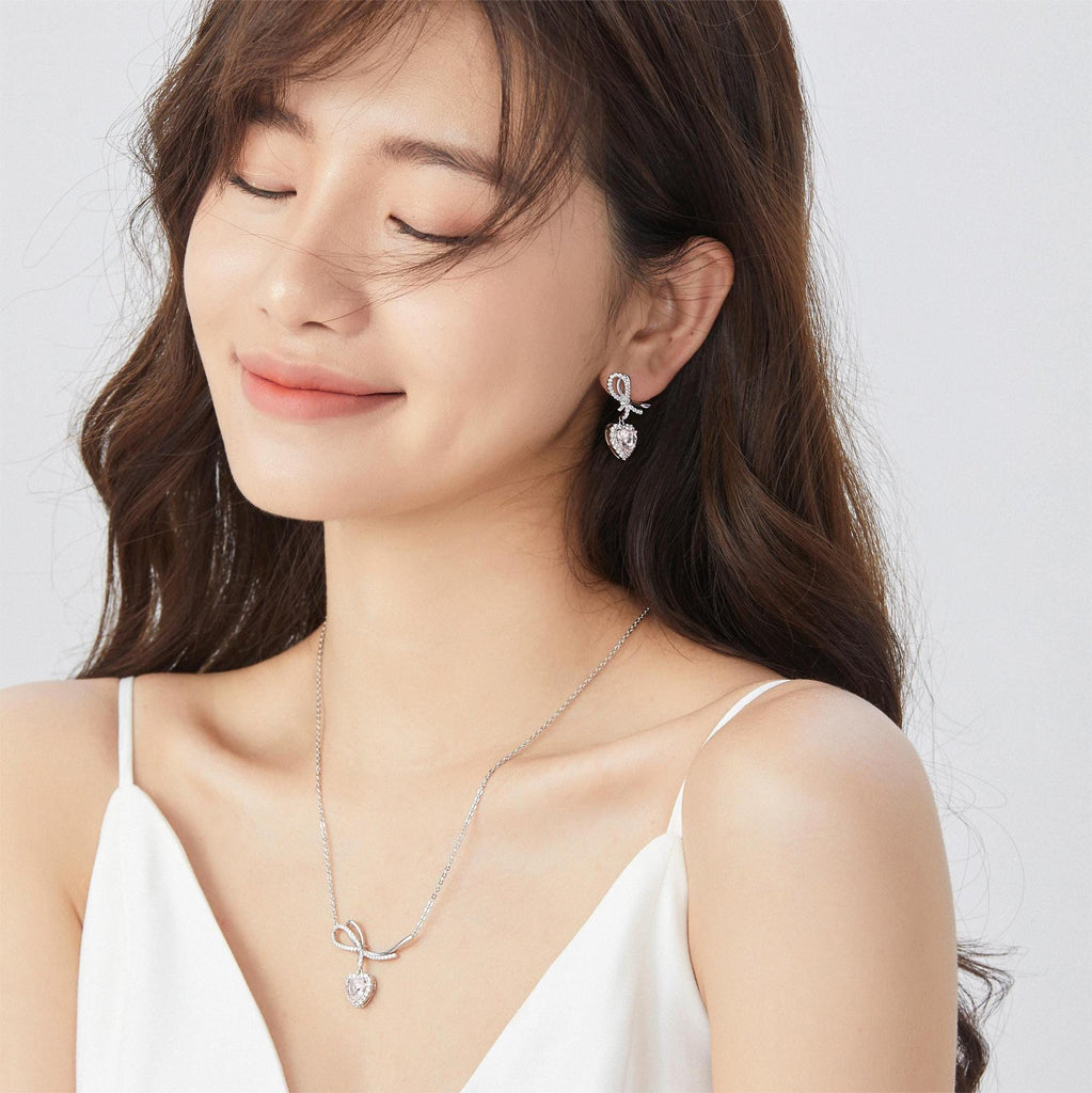 FANCIME “It Is A Crush” Sweet Bow Pink Heart Sterling Silver Necklace Model