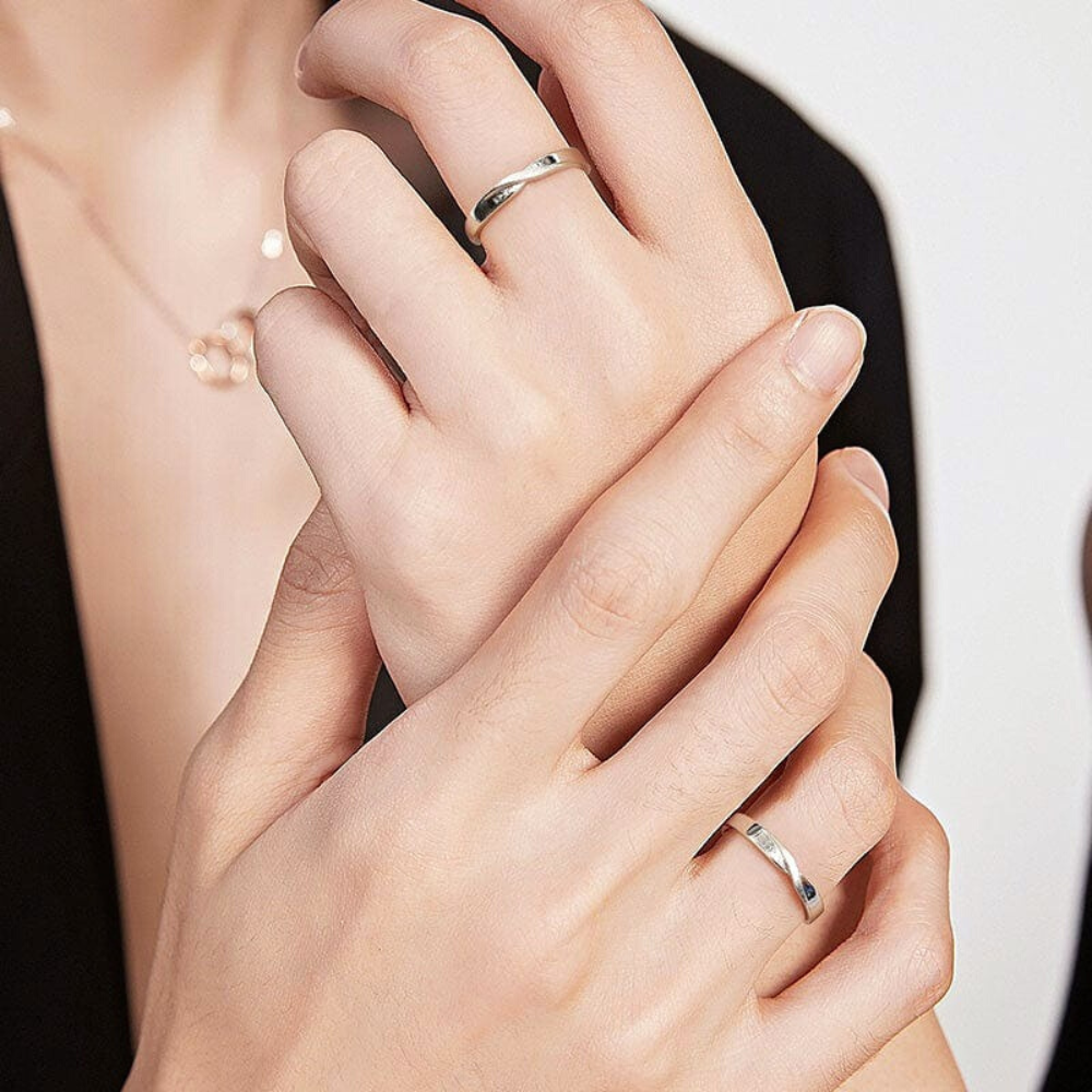 FANCIME "Mobius Loop" Love Infinity 925 Sterling Silver Rings Model